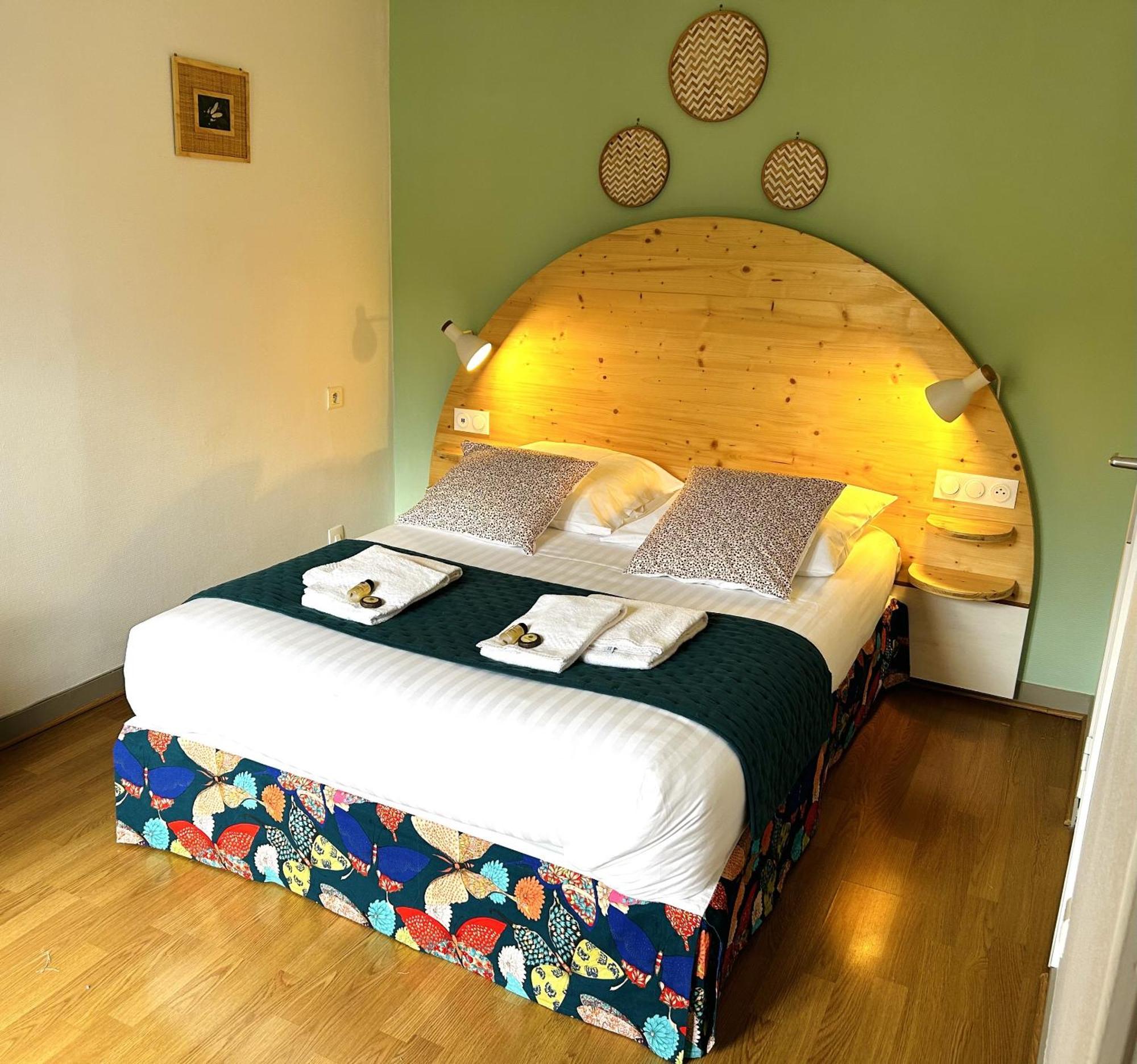 Hotel La Cuisine Des Lulus Montainville  Room photo